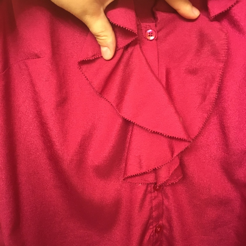 Satin Ruffled Tank - Picture 4 of 5
