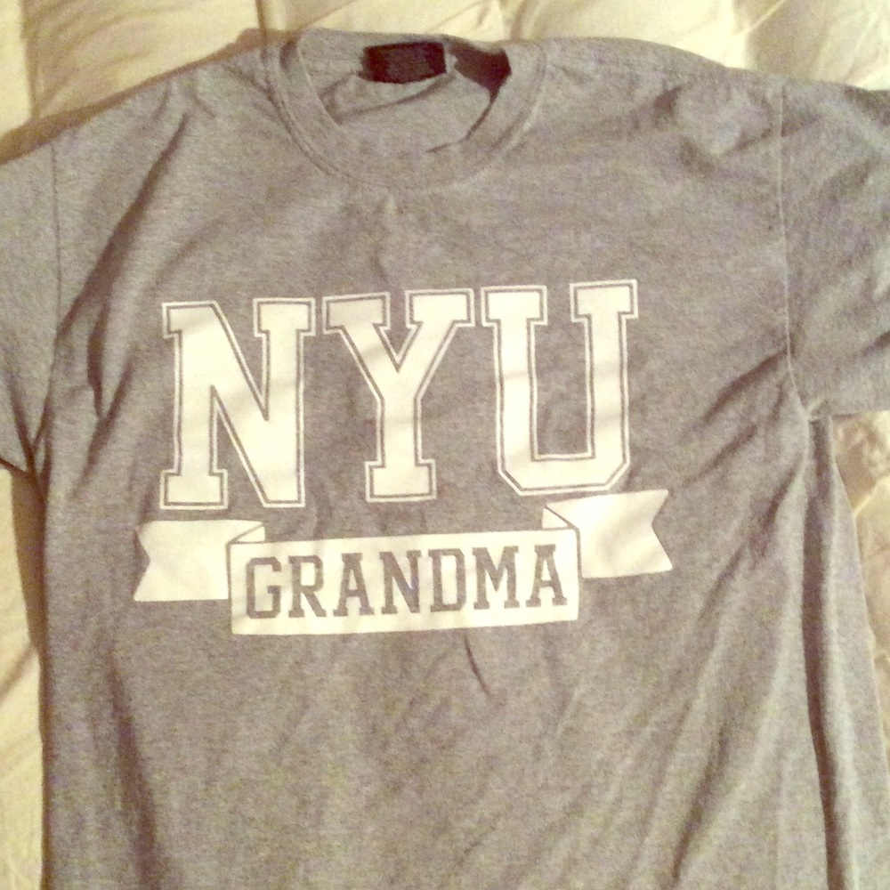 🎈PRICE DROP🎈 NYU Grandma Short Sleeve Tee