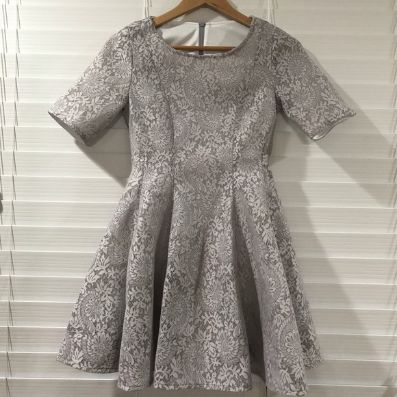 Dresses & Skirts - Gray laced flare dress