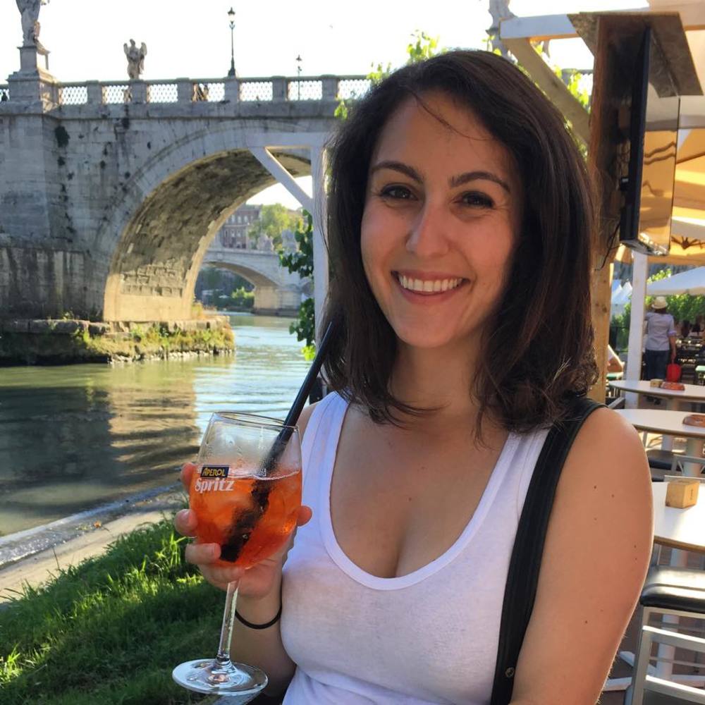Meet your Posher, Jessica