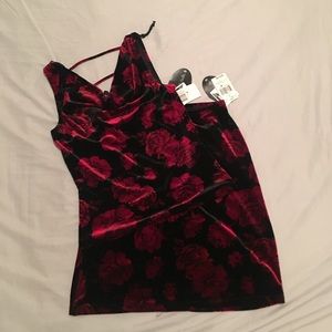 MY MICHELLE: Velvet set (Sleeveless top and skirt)