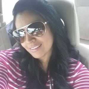 Meet your Posher, Lorena