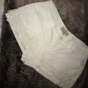 White lace short shorts