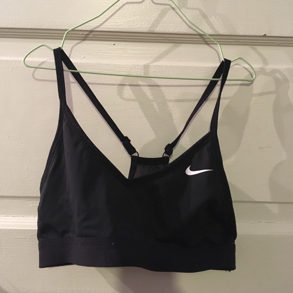 Back nike sports bra