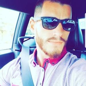 Meet your Posher, Dylan