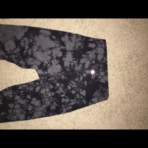 Lululemon: Wunder Under Pant (RARE)
