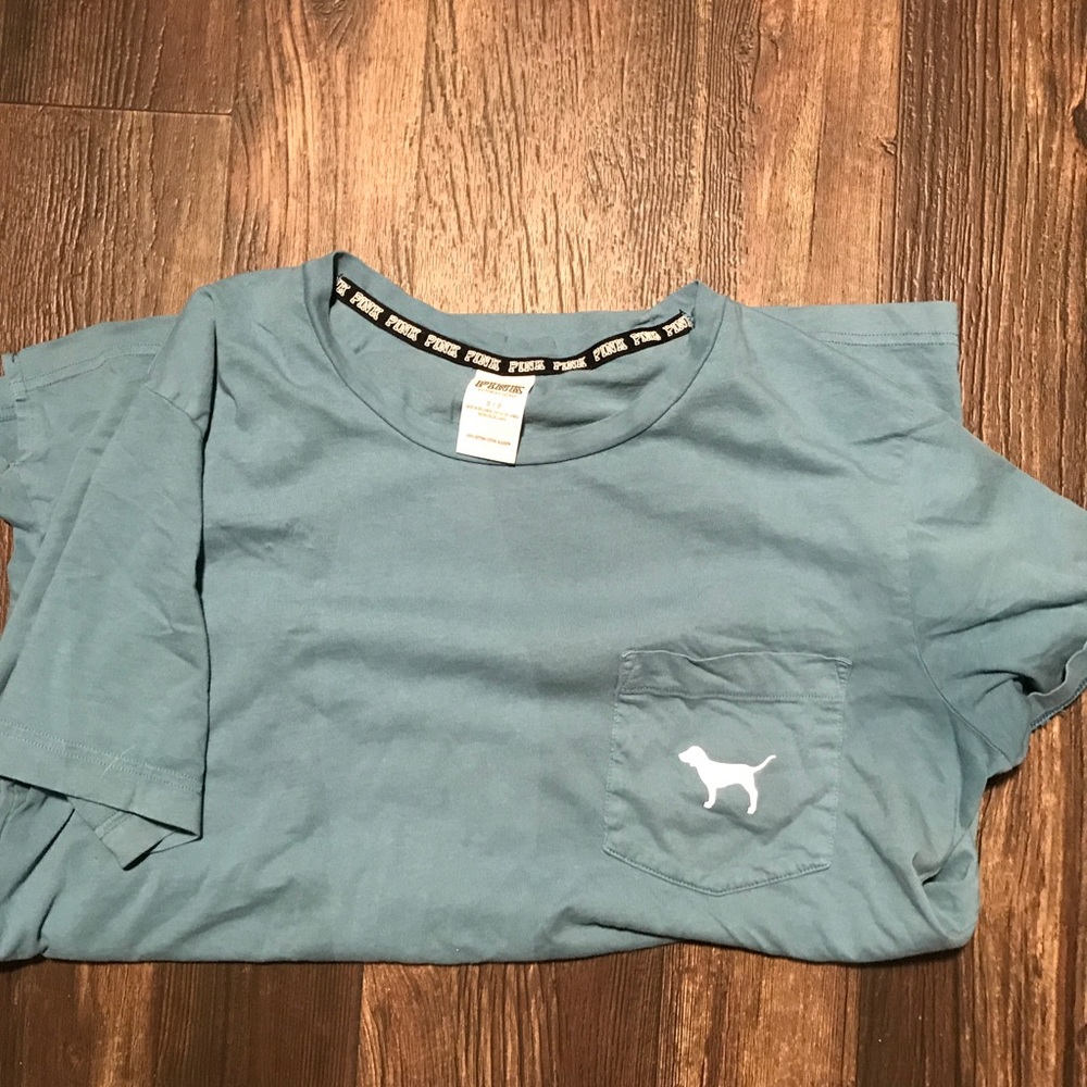 PINK Victoria's Secret Tshirt size Small