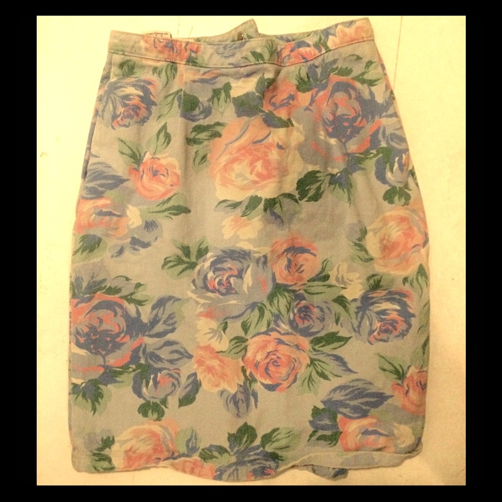 Vintage denim pencil skirt with floral pattern