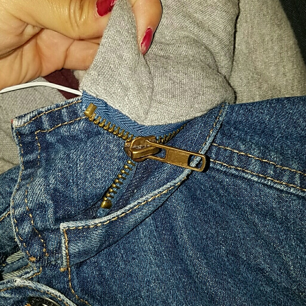 Jean Jacket - Picture 2 of 3