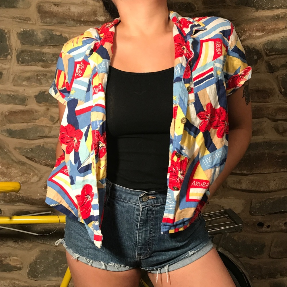 Stylish button up beach shirt cute retro