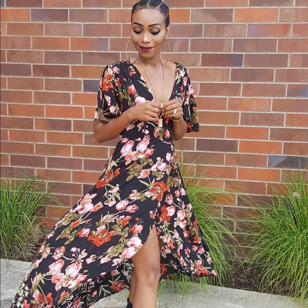 NWT Cotton Candy LA Floral Dress