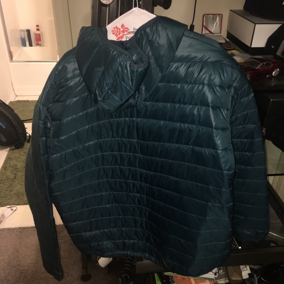 Columbia puffer coat - Picture 3 of 3