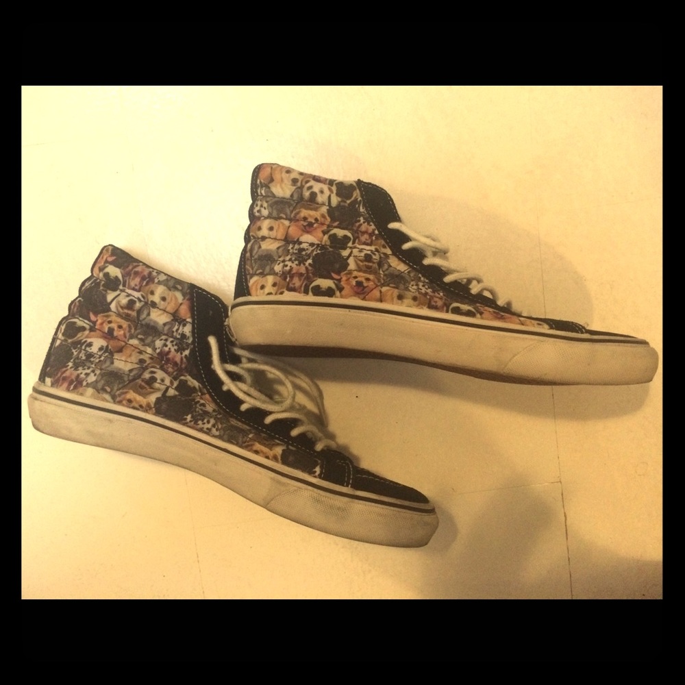 Dog print ASPCA Vans. Pugs!