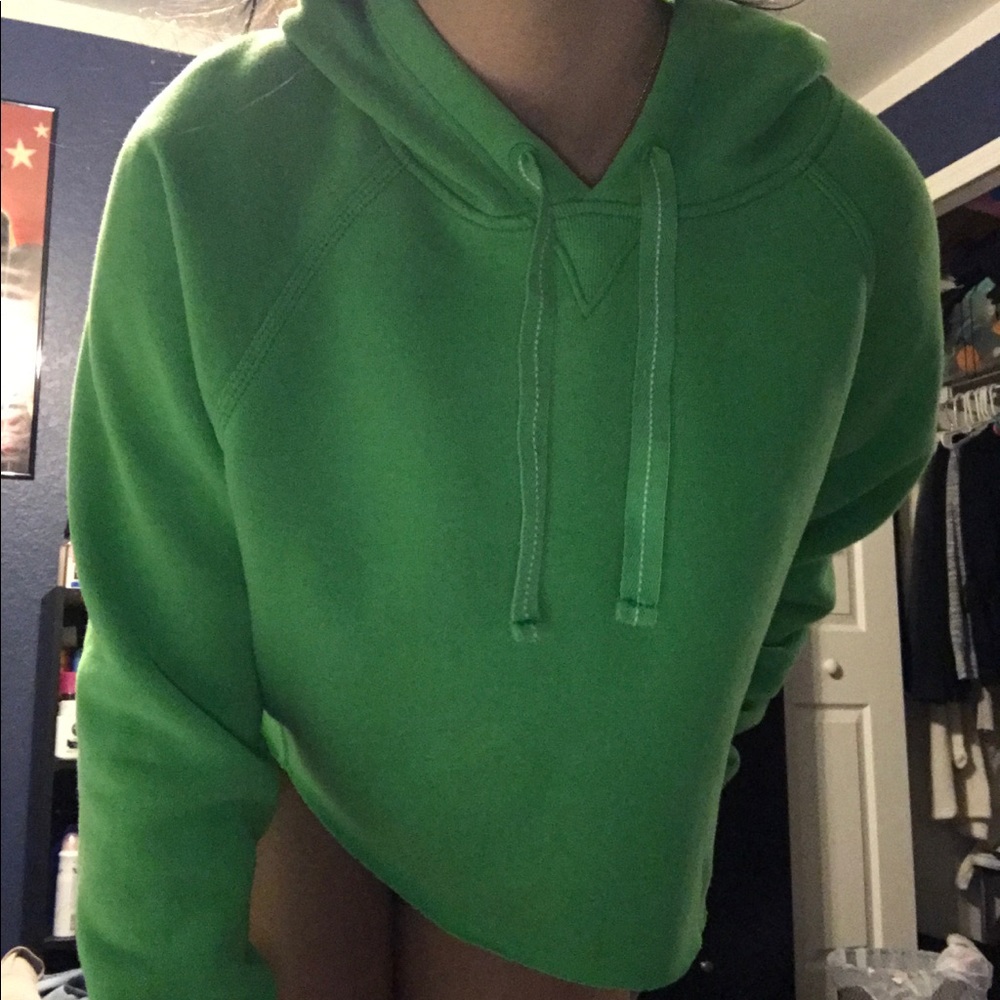 🥑 Green Cropped Champion Hoodie 🥑