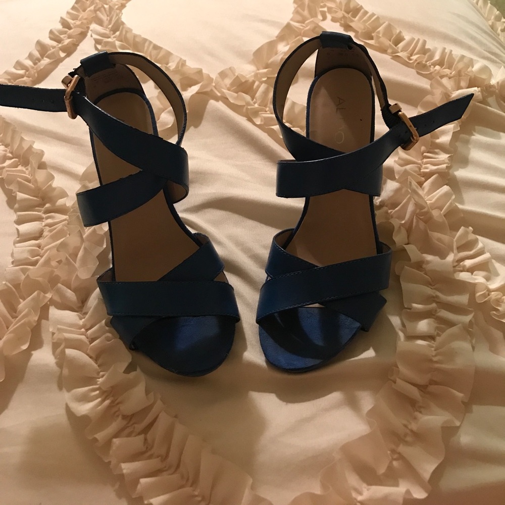Blue strappy sandals