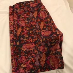 TC Lularoe Leggings Plus 12-20