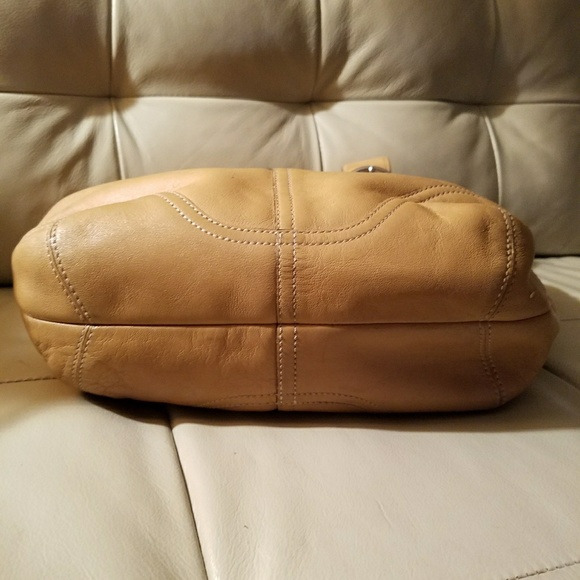 Coach Camel Leather Soho Satchel Bag #9544 - Picture 4 of 6