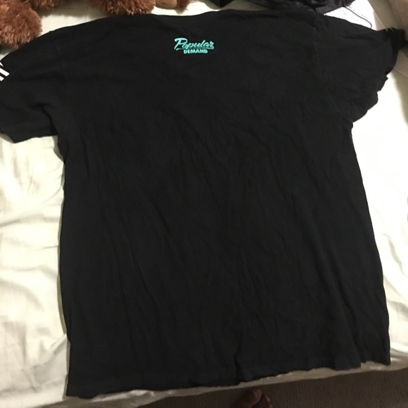 Popular Demand graphic tee - Picture 2 of 3