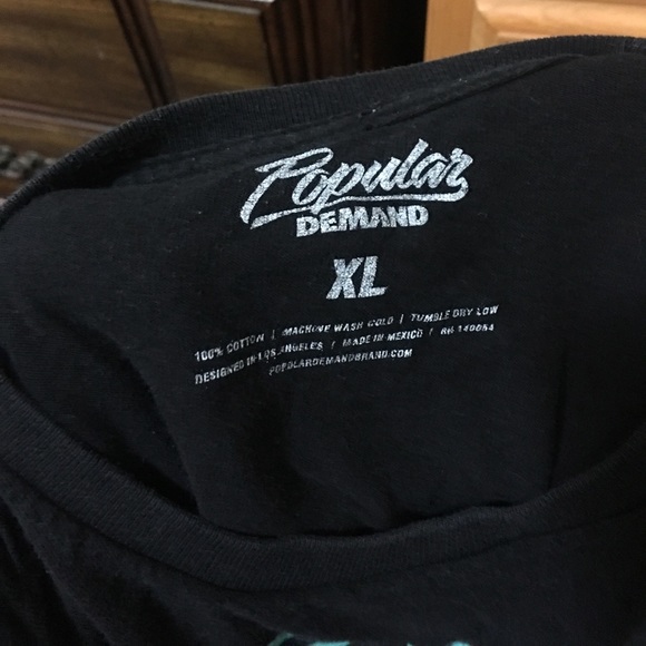 Popular Demand graphic tee - Picture 3 of 3