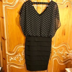 Beautiful party dress or for any occasion!