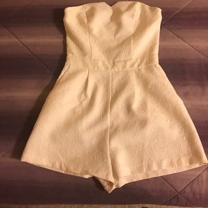 Jumpsuit/Tube cream