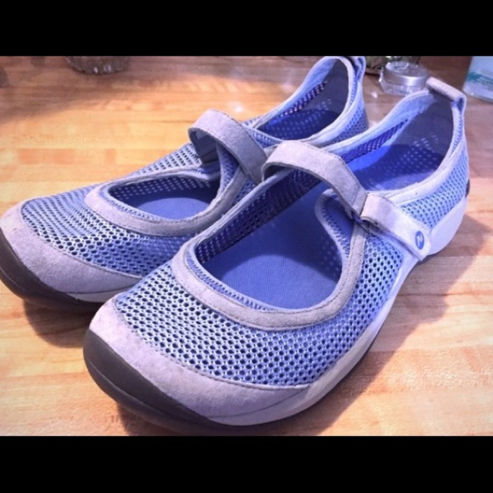 Woman's Merrell Encore Strap mesh Mary Janes