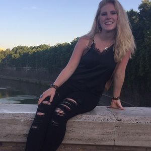 Meet your Posher, Anna