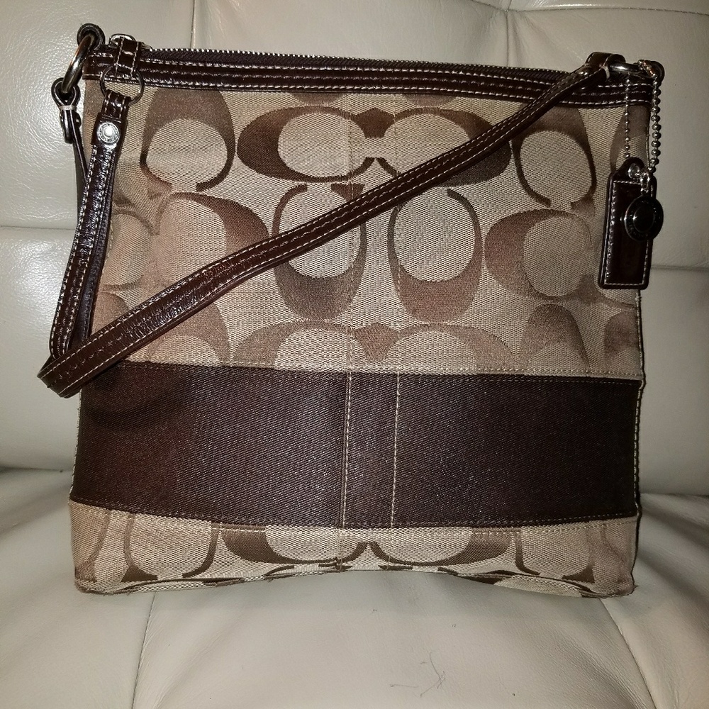 Coach Brown Signature Jacquard Shoulder Bag F13674