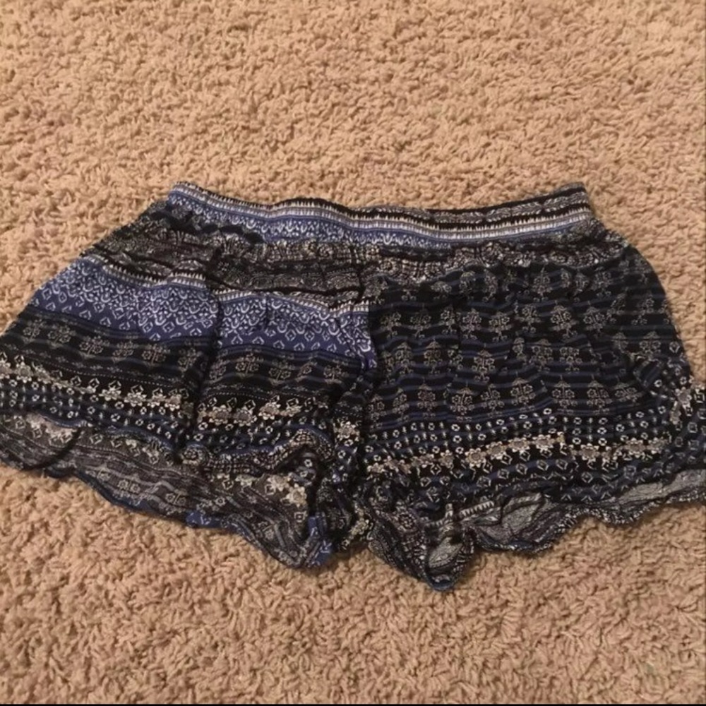 Flowy shorts
