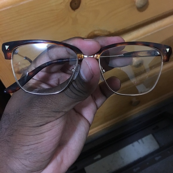 Chilli beans glasses. Come with wipe and case - Picture 2 of 8