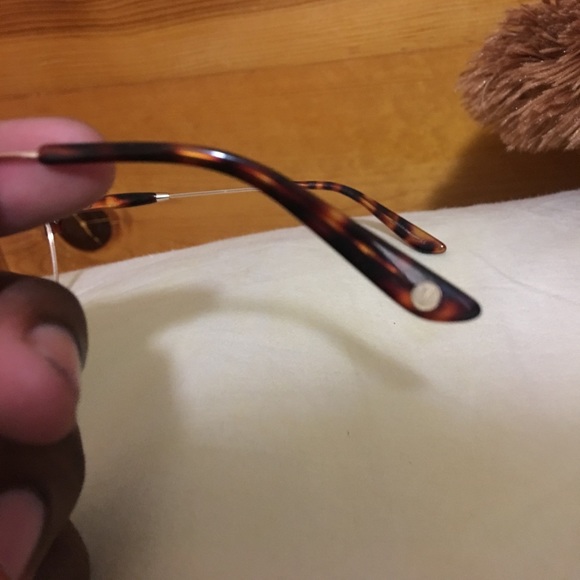 Chilli beans glasses. Come with wipe and case - Picture 6 of 8