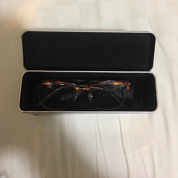 Chilli beans glasses. Come with wipe and case - Picture 8 of 8