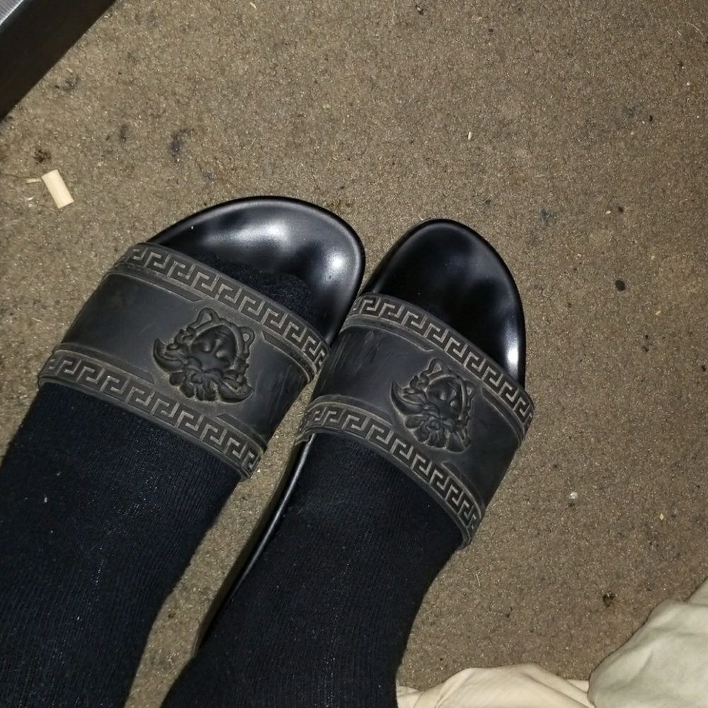 Versace slides