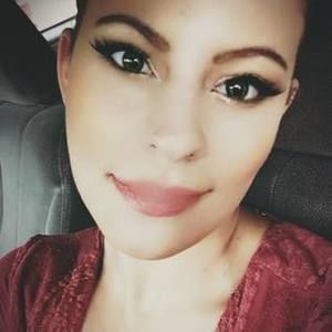 Meet your Posher, Lillian