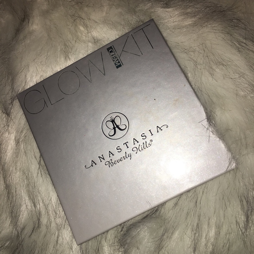 Anastasia Beverly Hills Glow Kit (Gleam)