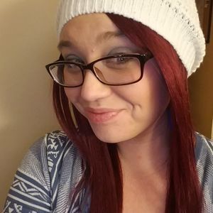 Meet your Posher, Desiree