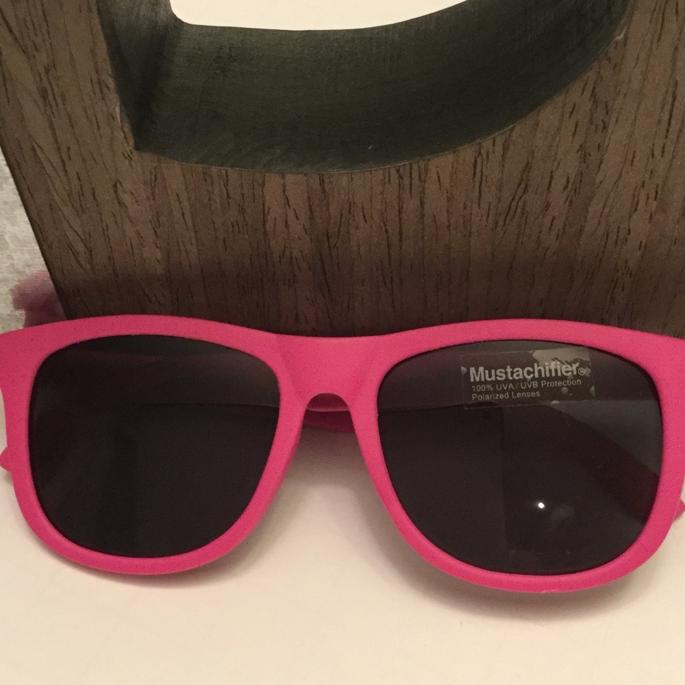 New with tags Mustachifier polarized sunglasses