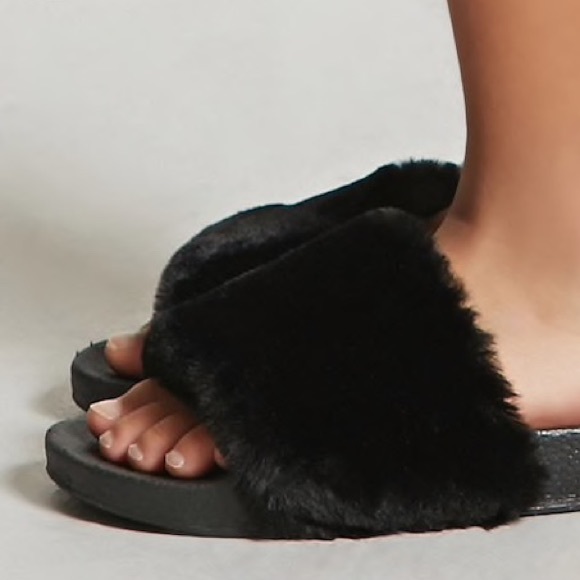 BLACK FUR SLIDES ~ kids supply northwest style - Picture 2 of 5