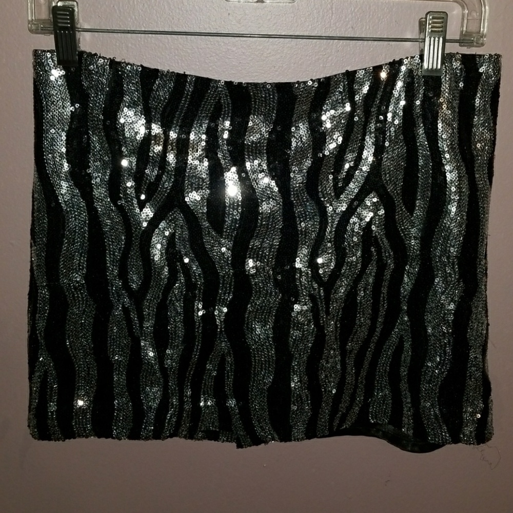 NWOT Buffalo David Bitton sequin skirt
