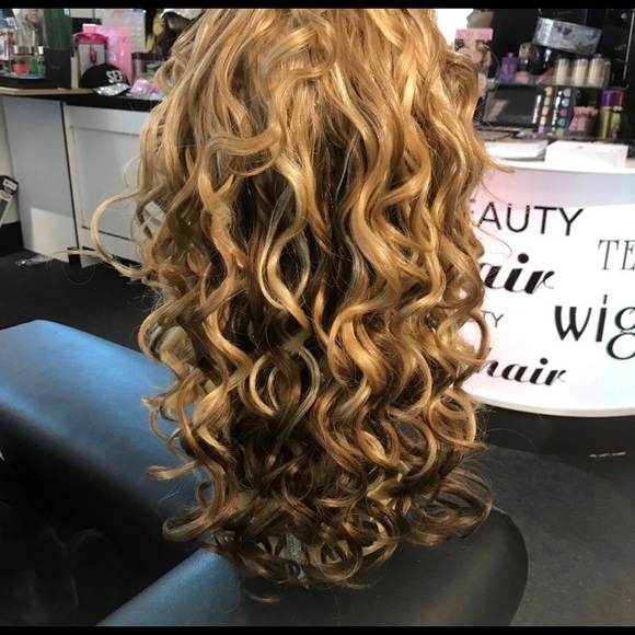 Wig Lacefront Human hair long curly blonde mix wig main image 4