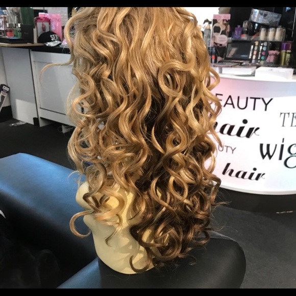 Wig Lacefront Human hair long curly blonde mix wig