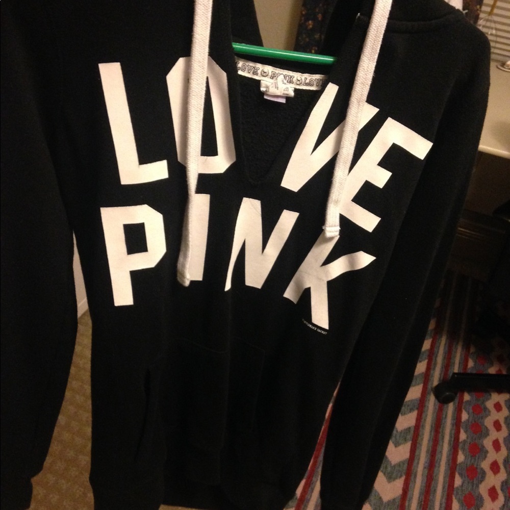 Victoria's secret PINK hoodie 🖤💜