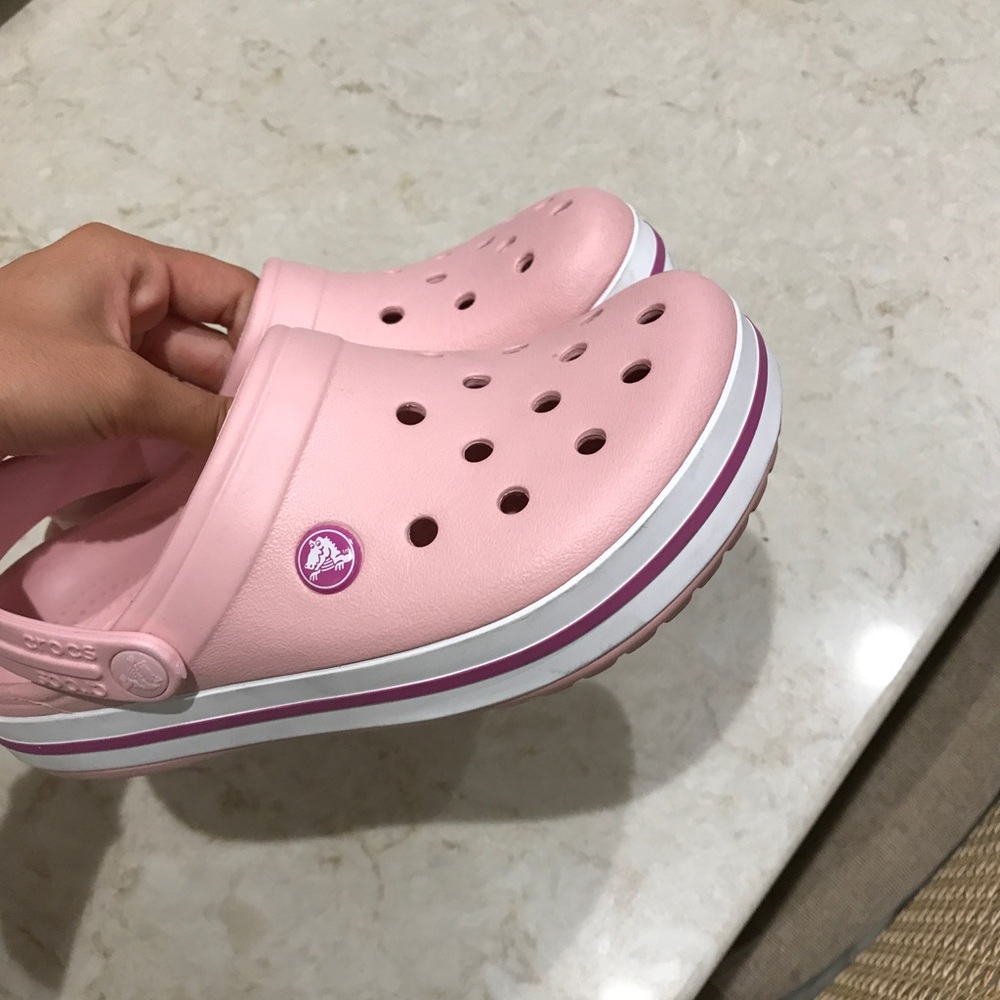 Light Pink Crocs