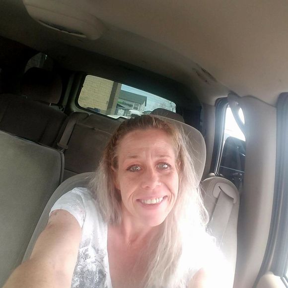 Meet your Posher, Shayna - Picture 1 of 1