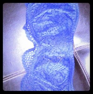 VS Strapless Brallette