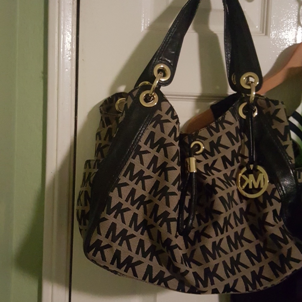 Michael Kors purse