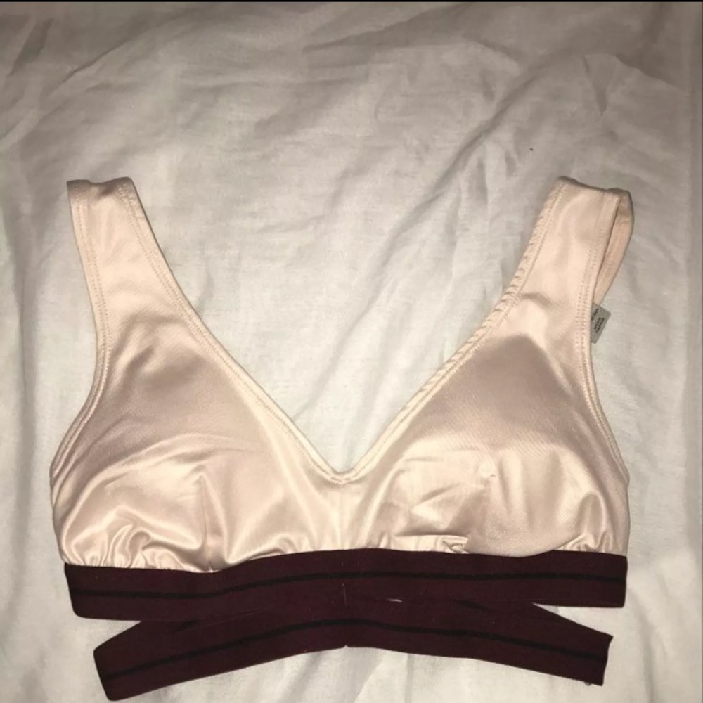 Sports bra