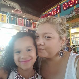 Meet your Posher, Angie