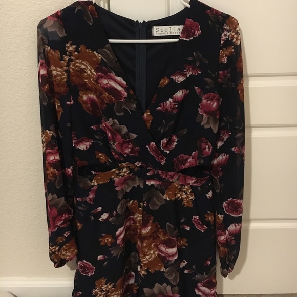 Floral Romper - Picture 1 of 7