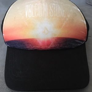 Volcom Stone Snap Back Mesh Hat- Small